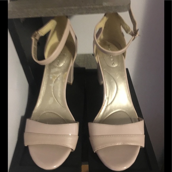 🛍SALE🛍Bandolino Pink Strappy Sandals 8 - Picture 3 of 13